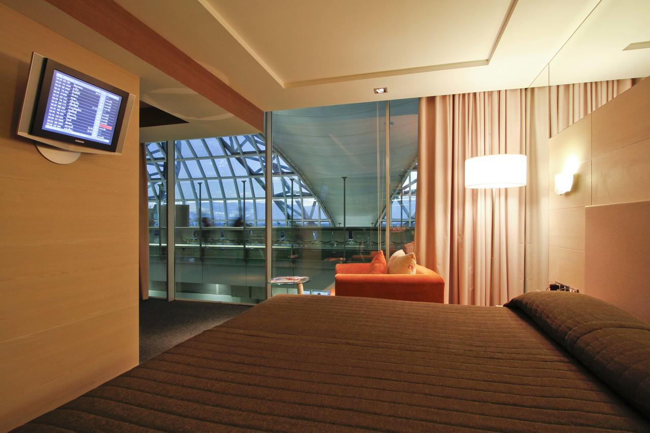 Miracle Transit Hotel Bang Phli Exterior foto